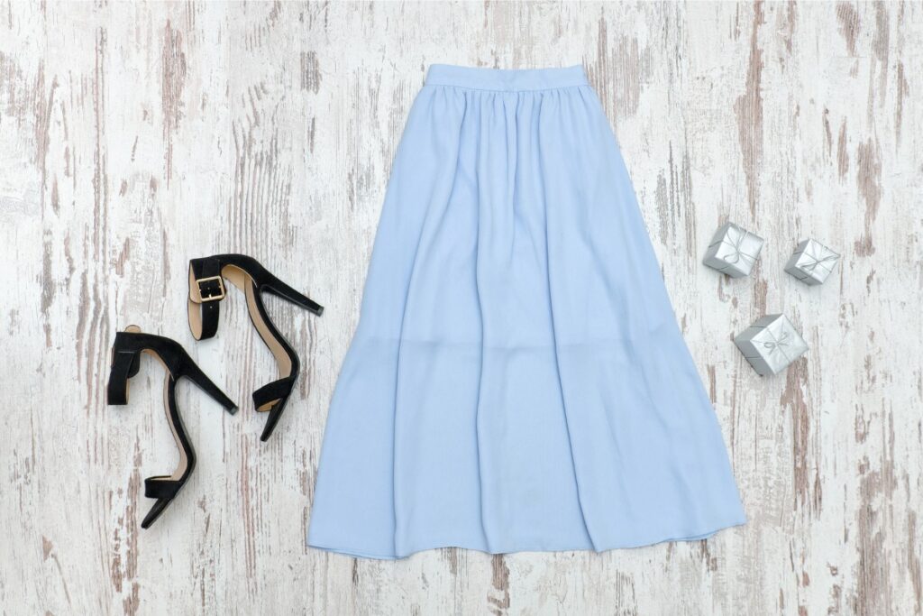 Midi Skirts: Flattering, Stylish, and Essential for Every Woman’s Closet midi skirt for women