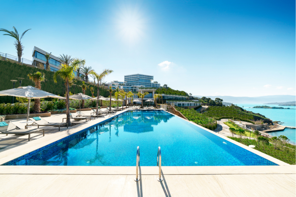 swimming pool fountains