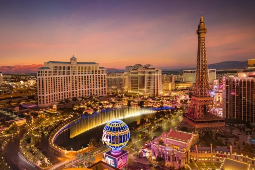 Best Nightlife and Shows to Experience in Las Vegas Las Vegas Nightlife