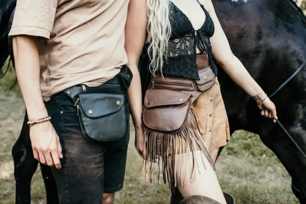 Creative Hip Bag Designs for Fashion-Conscious Shoppers